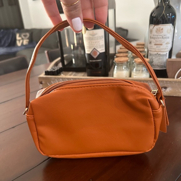 NWT 3 pieces Backpack set. - Picture 5 of 12